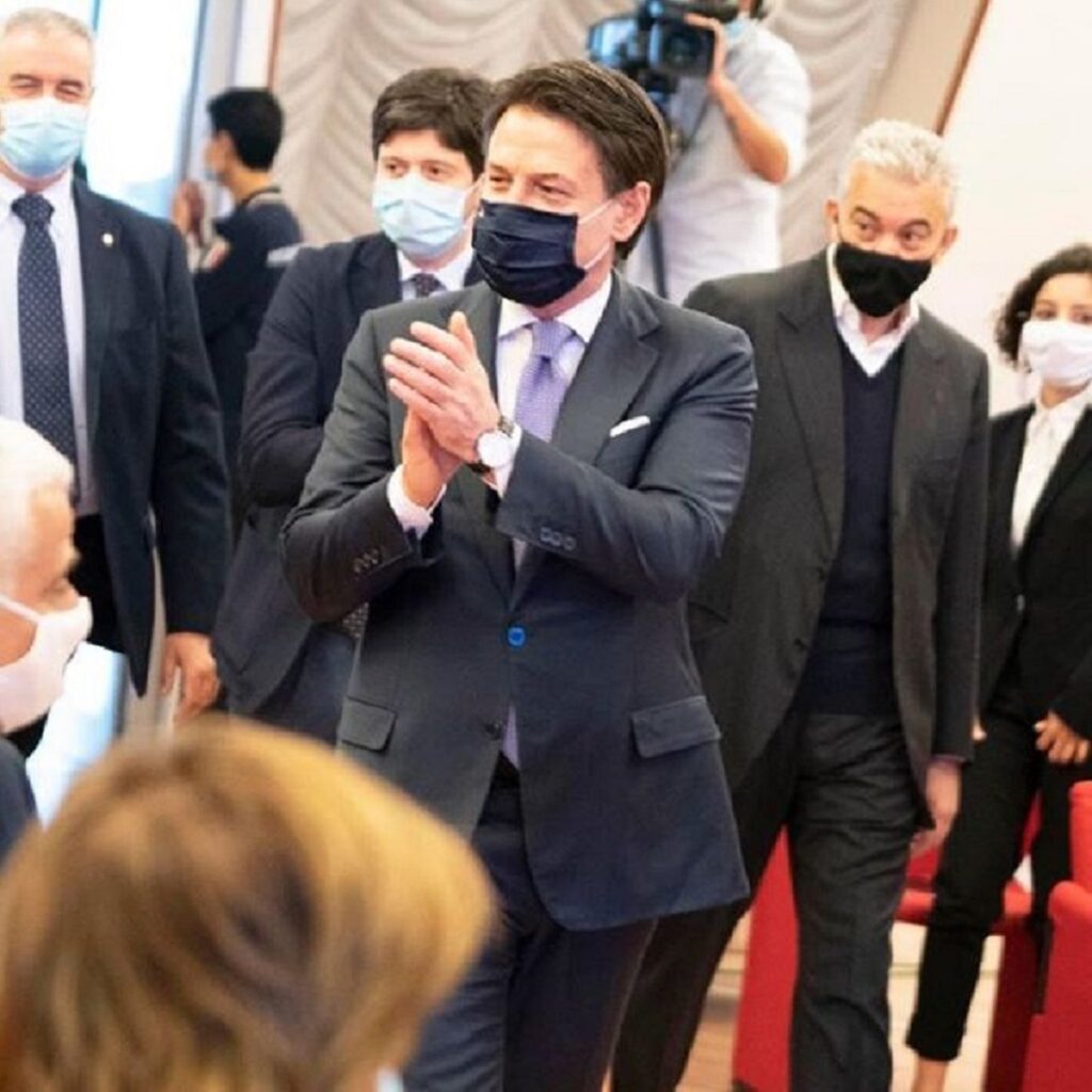 Conte perplesso sul calo dell'Iva