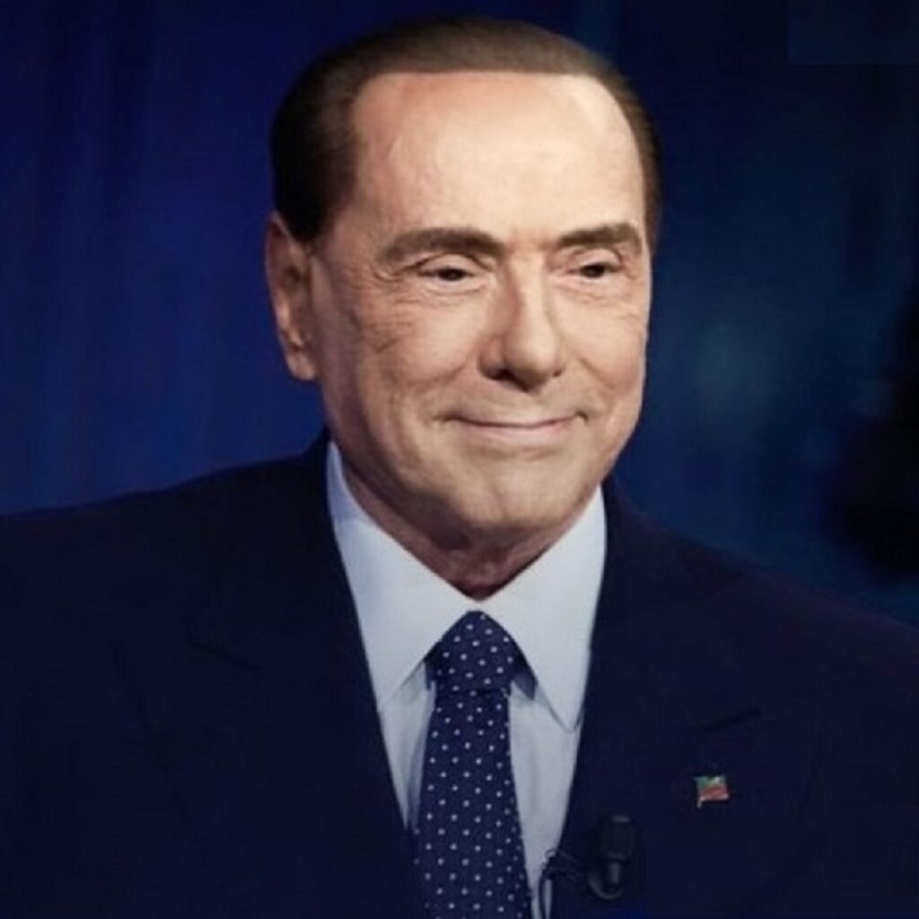 Berlusconi torna alla carica: "Contro Cina e comunismo la Ue sia potenza militare"