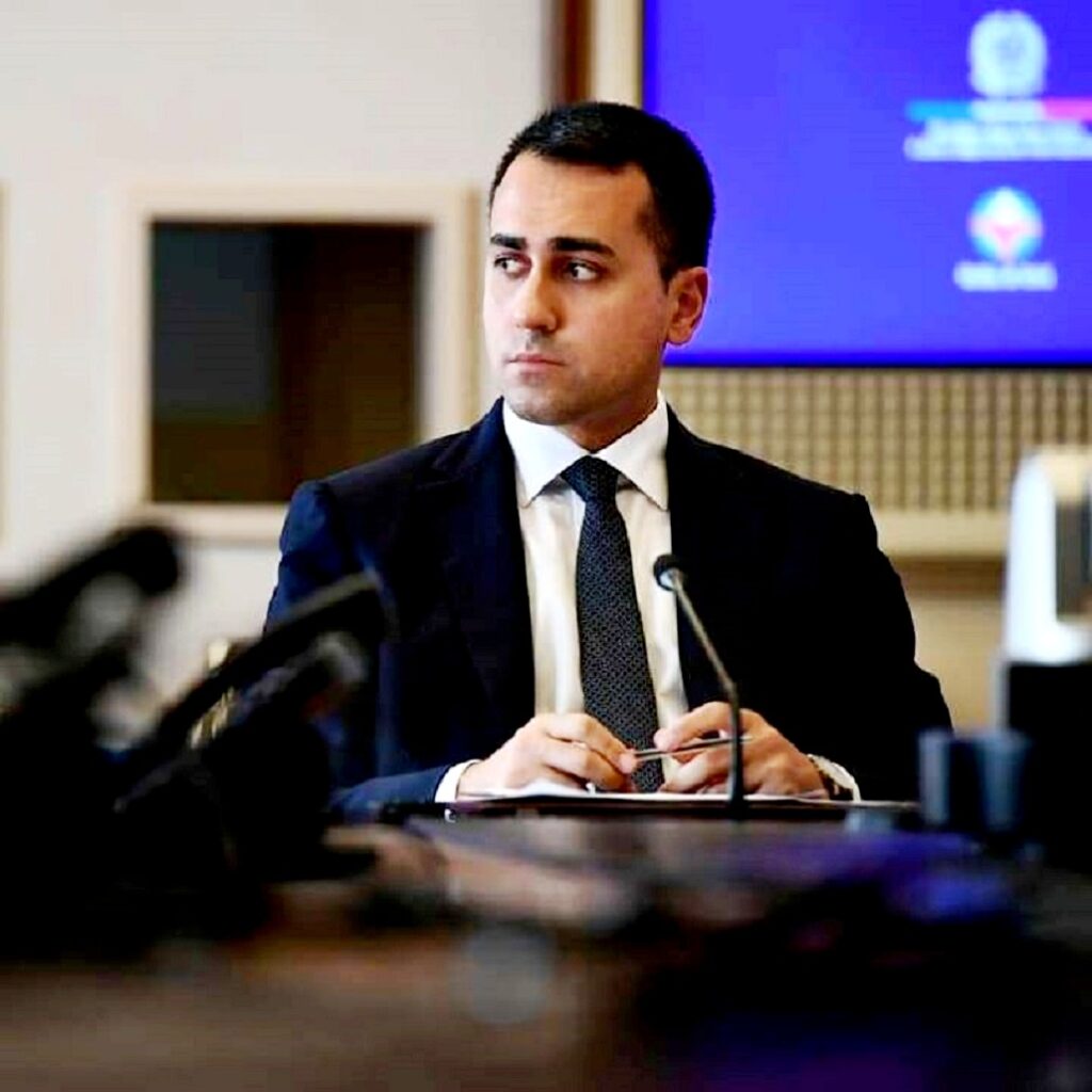 Per Di Maio l’Italia non deve disallinearsi dalla Nato