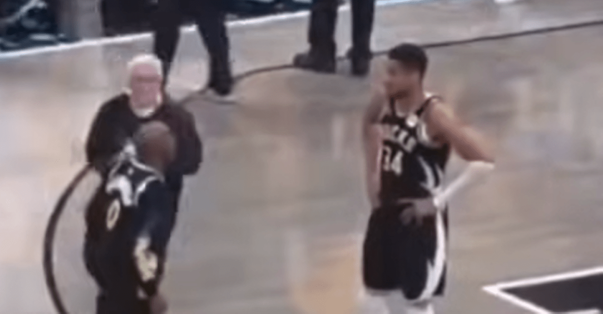 Antetokounmpo